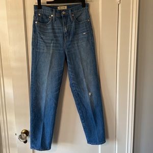 Madewell Classic Straight Jean (26)